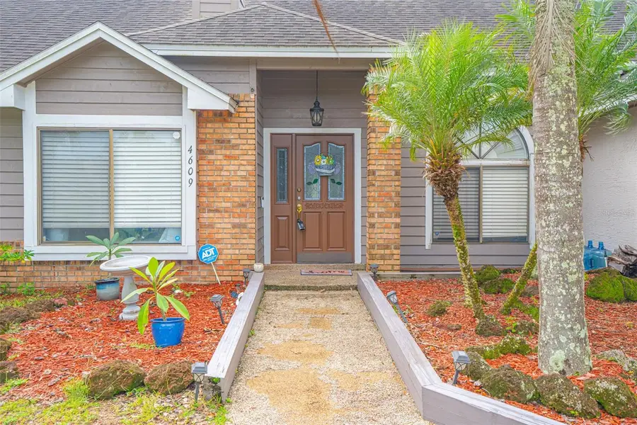 4609 Tiffany Woods Circle, Oviedo, FL 32765 - Image #2