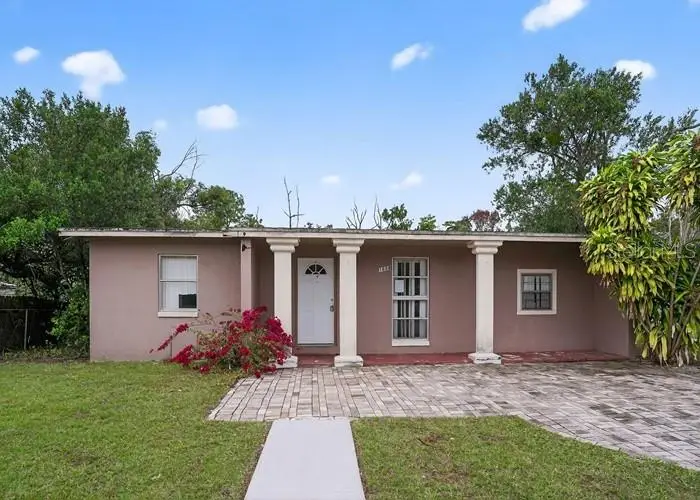 1668 W Waycross Circle, Deltona, FL 32725 - Image #1