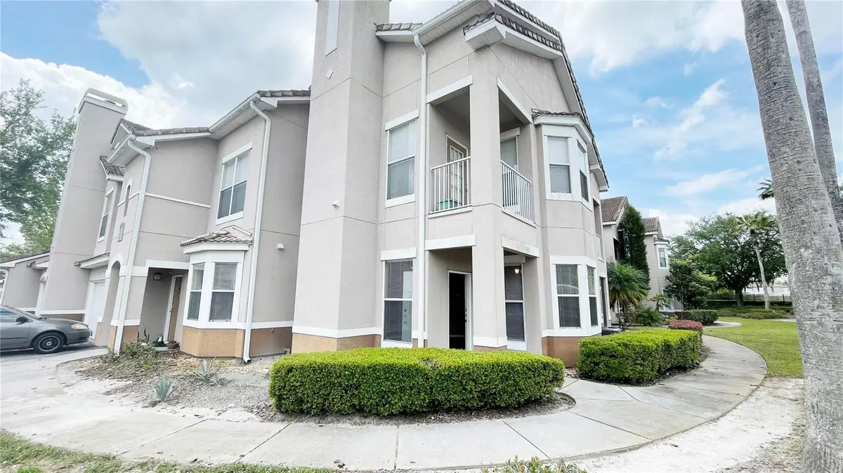 18022 Villa Creek Drive #18022, Tampa, FL 33647 - Image #1