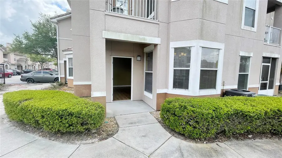 18022 Villa Creek Drive #18022, Tampa, FL 33647 - Image #3