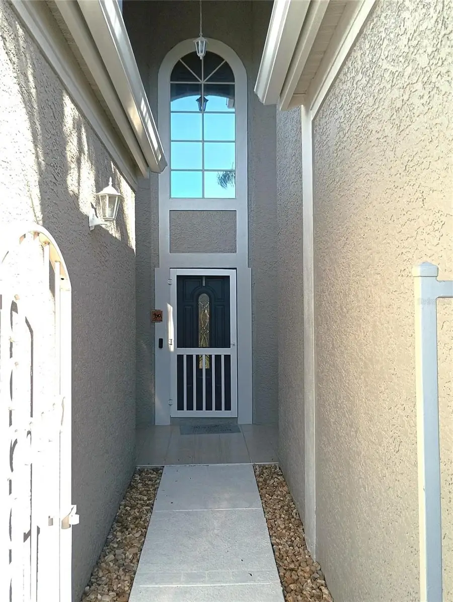 16135 Craigend Place, Odessa, FL 33556 - Image #2