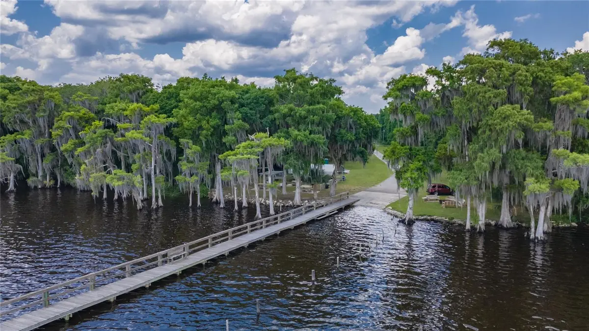 210 SE 1st Street, Georgetown, FL 32139 - Image #1