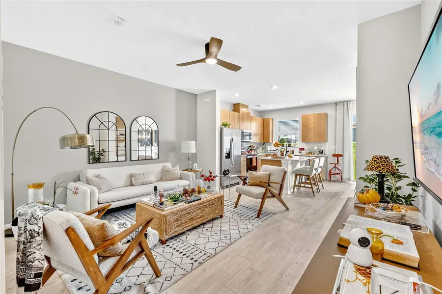 1116 Lakeshore Breeze Place, Kissimmee, FL 34747 - Image #3