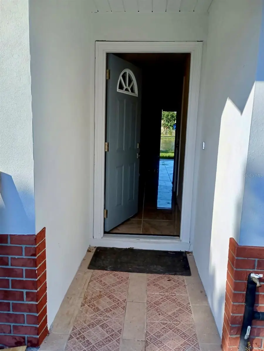 6905 Longmeade Lane, Orlando, FL 32822 - Image #2