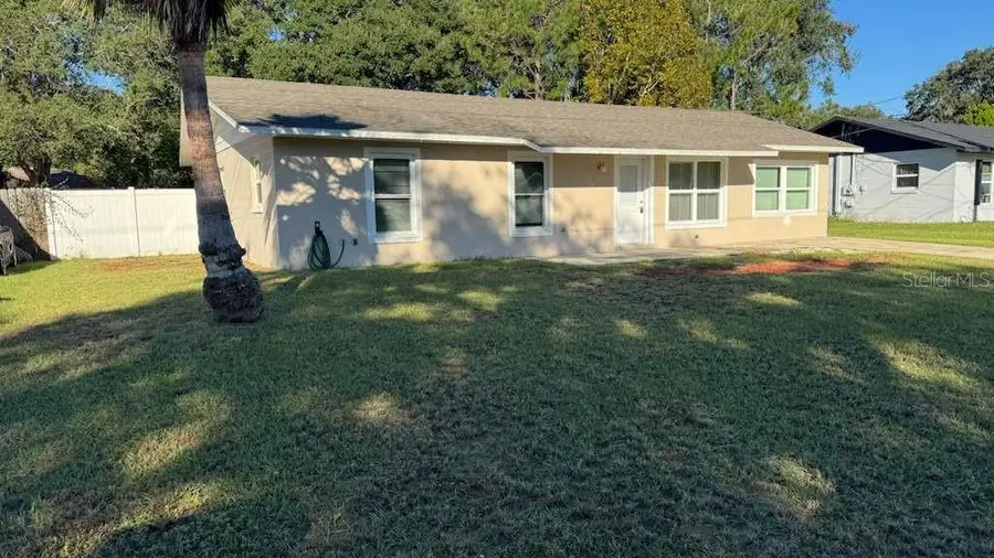 545 Oak Drive, Tavares, FL 32778 - #2