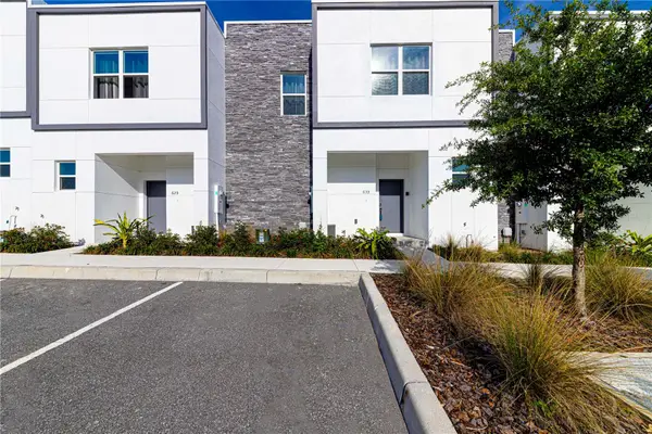 633 Trikomo Drive, DAVENPORT, FL 33896