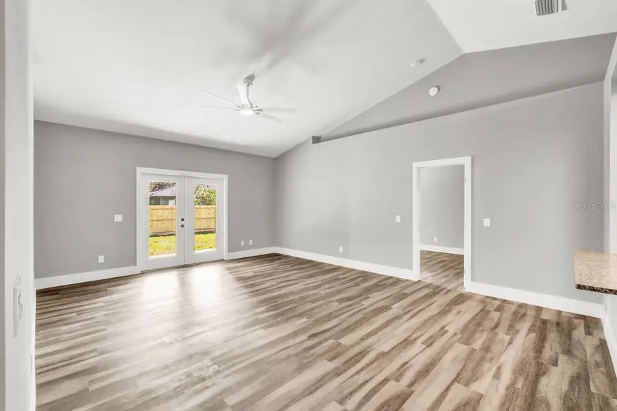 570 E 5th Street, Chuluota, FL 32766 - Image #2