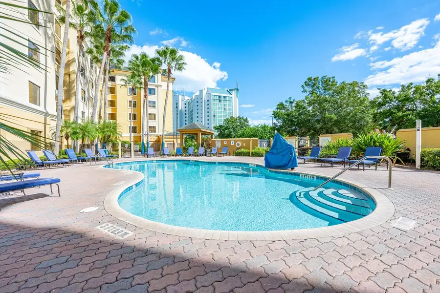 7601 Canada Avenue #215, Orlando, FL 32819 - Image #2