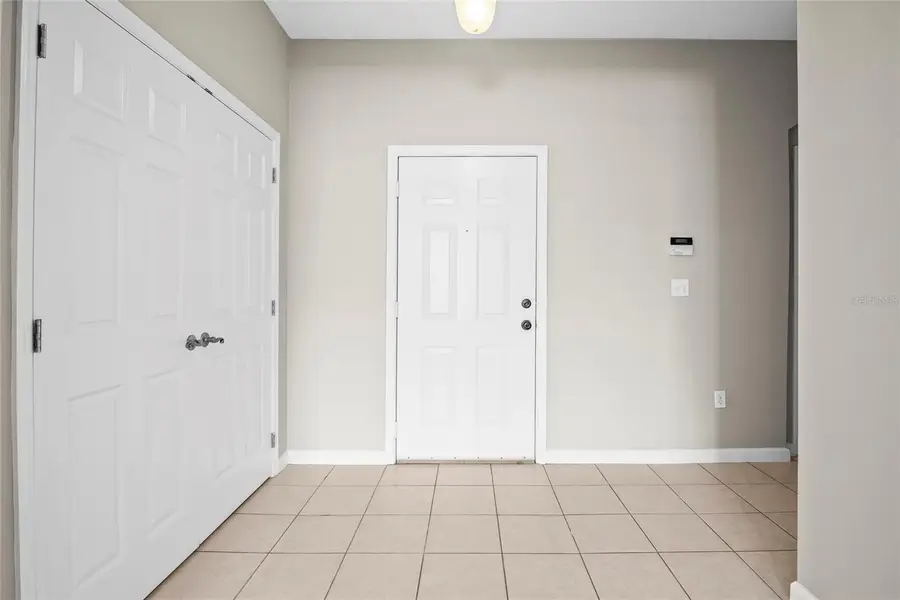 3025 Greystone Loop #207, Kissimmee, FL 34741 - Image #3