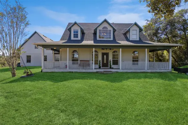 3305 Red Fox Drive, DELTONA, FL 32725