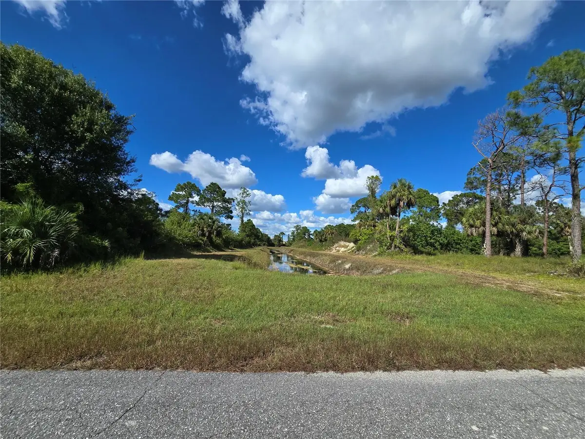 423 Wilder Avenue S, Lehigh Acres, FL 33974 - Image #1