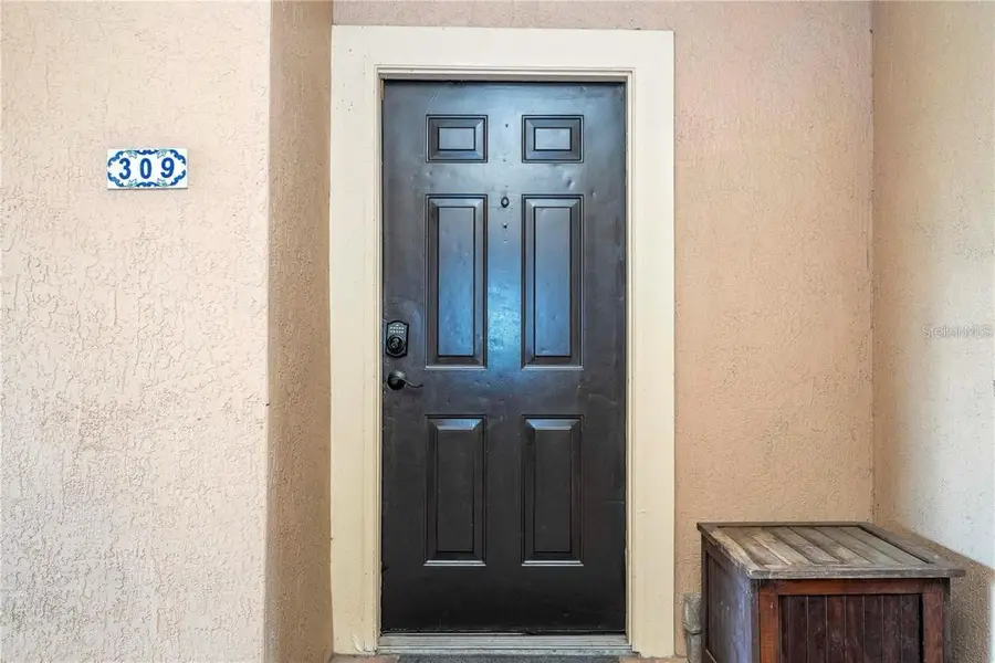 5572 Metrowest Boulevard #309, Orlando, FL 32811 - Image #3