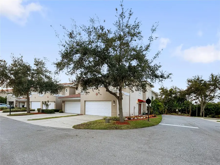 254 Valencia Circle, Saint Petersburg, FL 33716 - Image #2