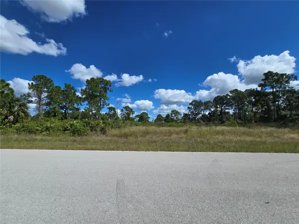 1034 Dearborn Street, LEHIGH ACRES, FL 33974