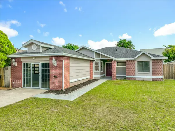 13131 Los Angeles Woods Ln Lane, ORLANDO, FL 32824