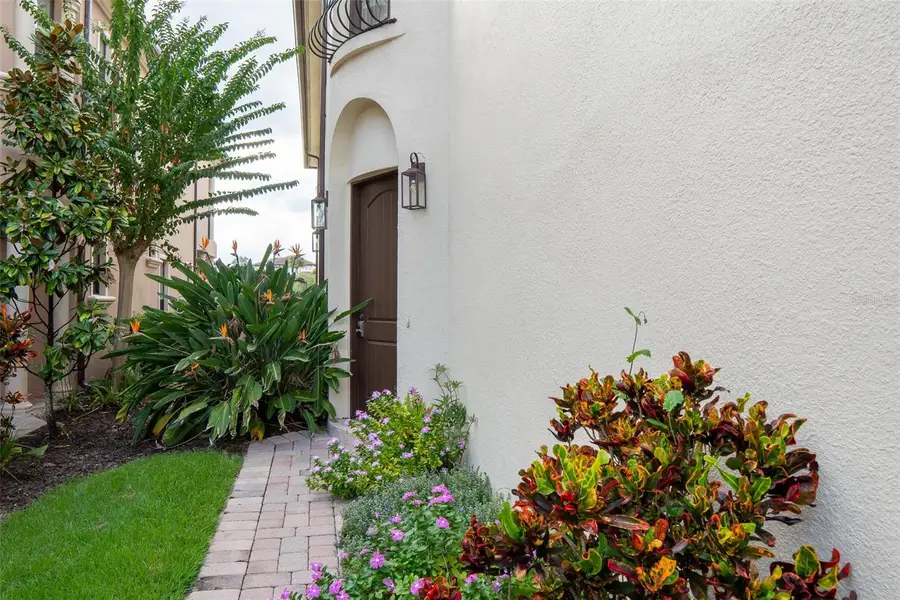 1028 Castle Pines Court, Reunion, FL 34747 - Image #3