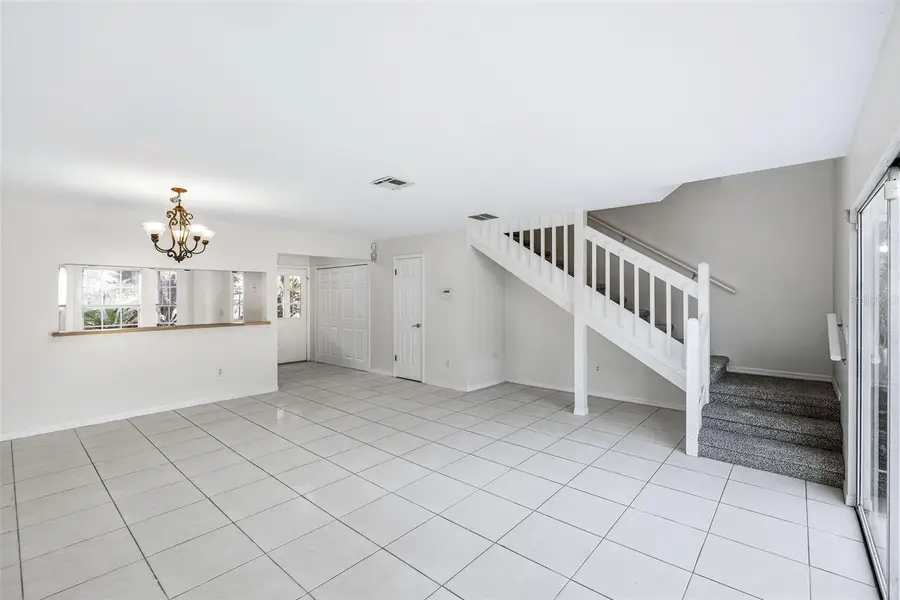 6040 Scotchwood Glen #105, Orlando, FL 32822 - Image #2