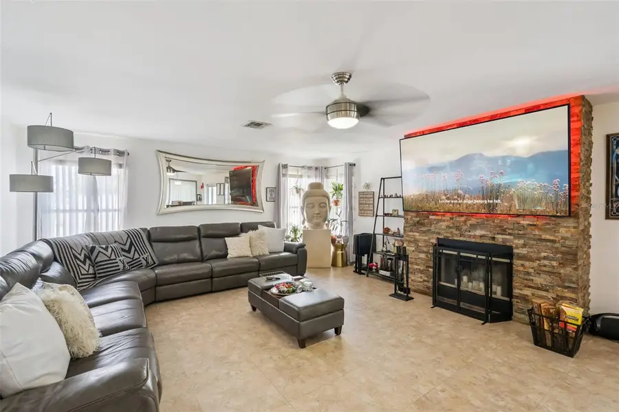 1411 Clarks Summit Court, Orlando, FL 32828 - Image #2