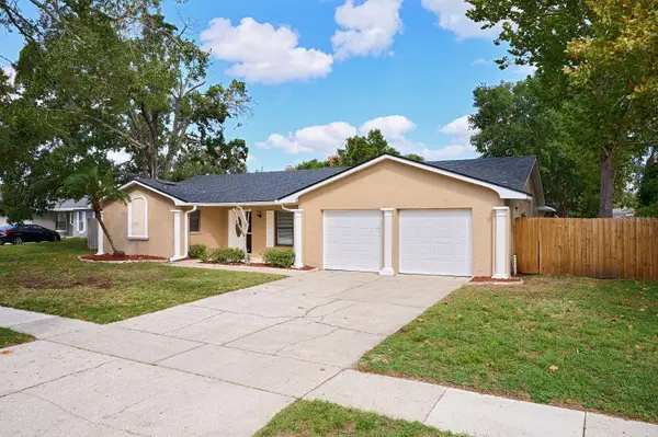 8521 Sandberry Boulevard, ORLANDO, FL 32819