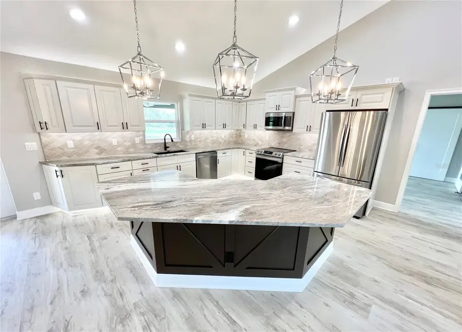 6425 SW 180th Circle, Dunnellon, FL 34432 - Image #2