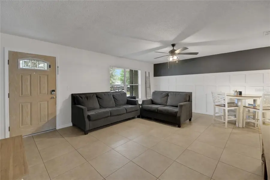 40747 W 2nd Avenue, Umatilla, FL 32784 - Image #3