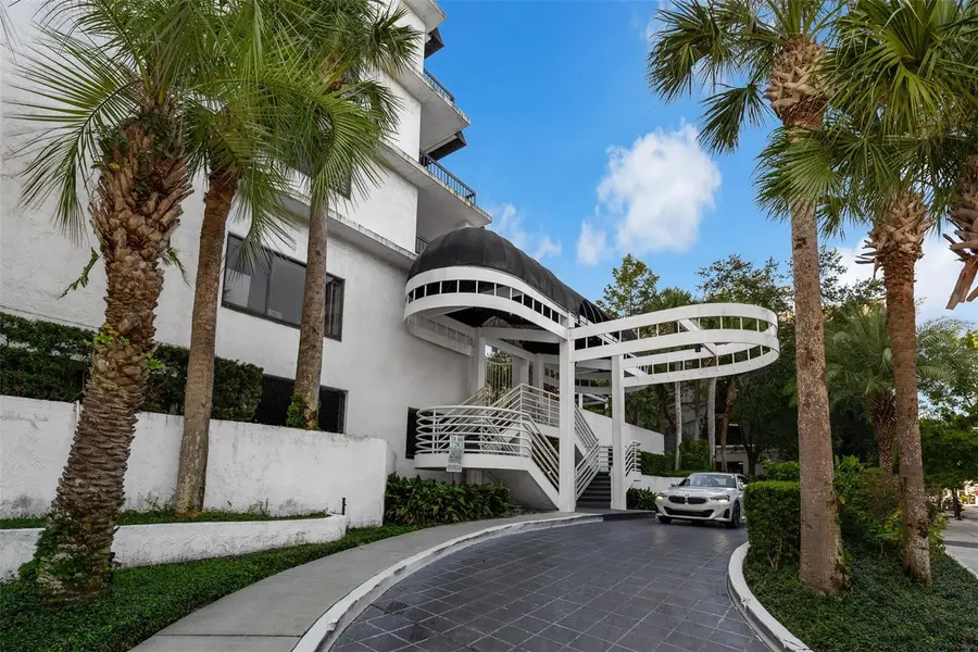 530 E Central Boulevard #1402, Orlando, FL 32801 - Image #3