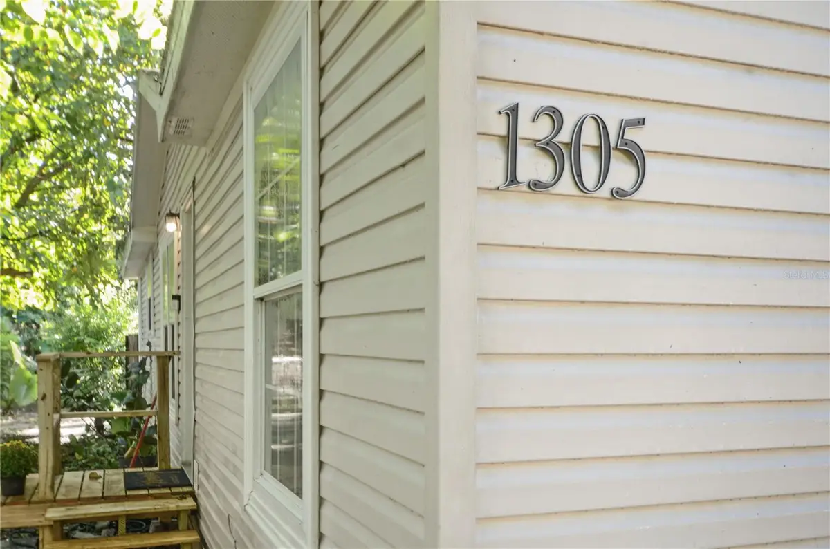 1305 Groveland Avenue, Orlando, FL 32806 - Image #1