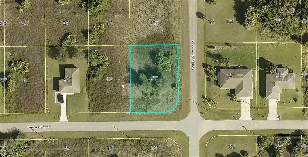 833 Wolverine Street E, Lehigh Acres, FL 33974 - Image #1