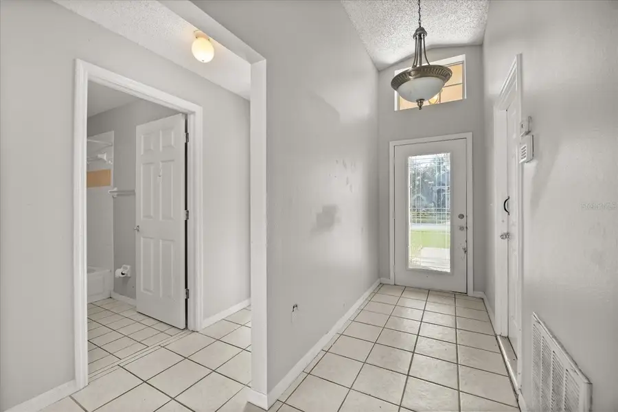 2909 Canoe Circle, Saint Cloud, FL 34772 - Image #2