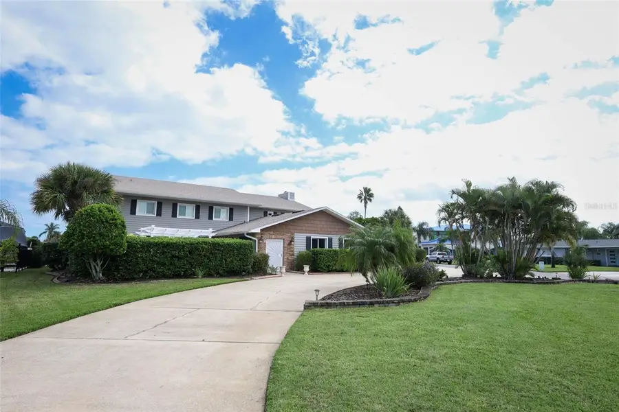 301 Quay Assisi, New Smyrna Beach, FL 32169 - Image #2