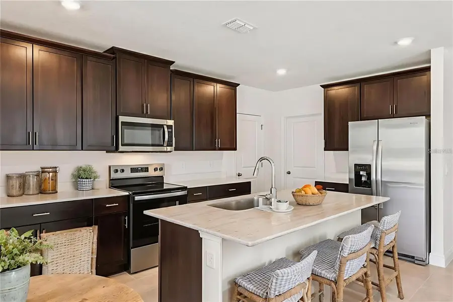 827 Sunshower Drive, Lady Lake, FL 32159 - Image #3