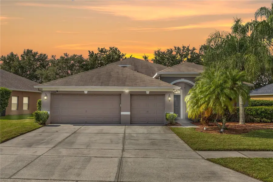 2288 Holly Pine Circle, Orlando, FL 32820 - Image #2