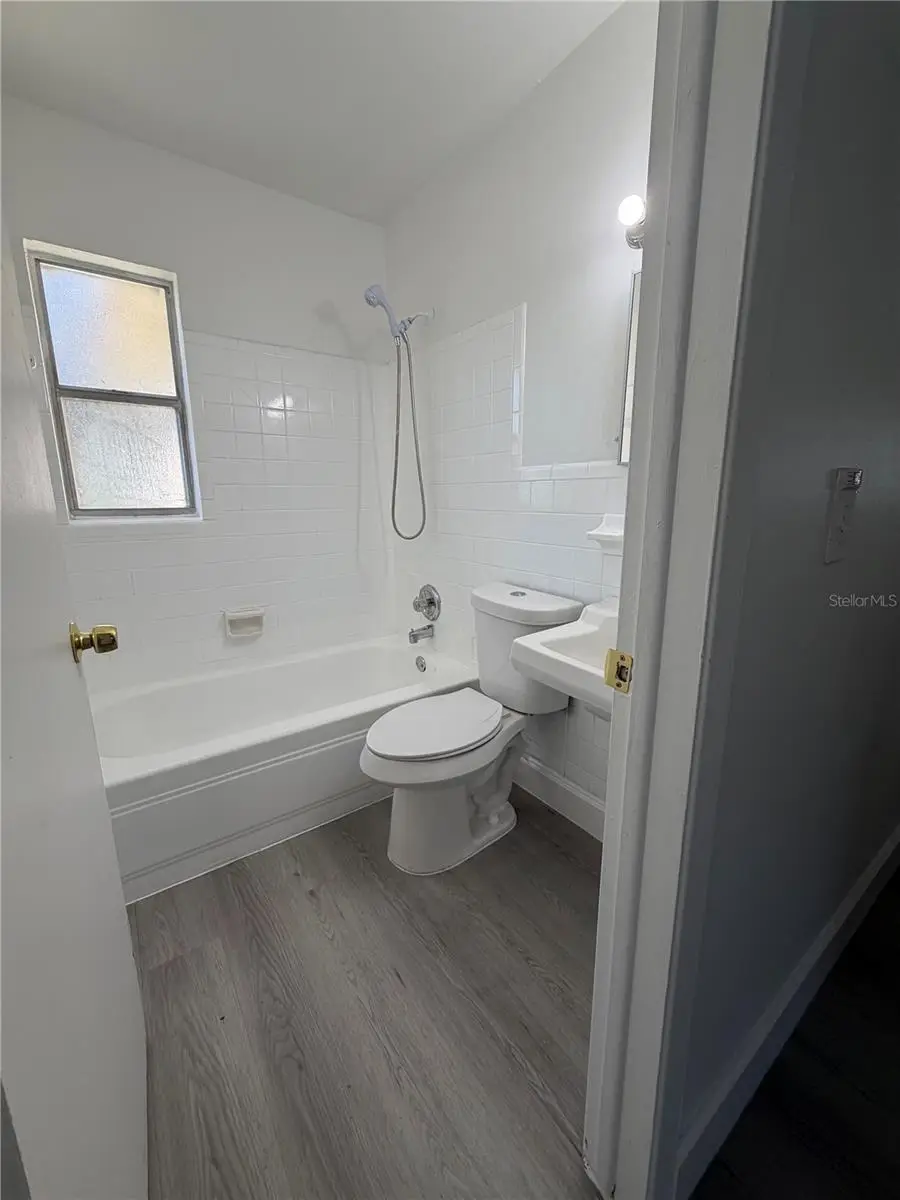 306 Campus View Drive, Orlando, FL 32810 - Image #3