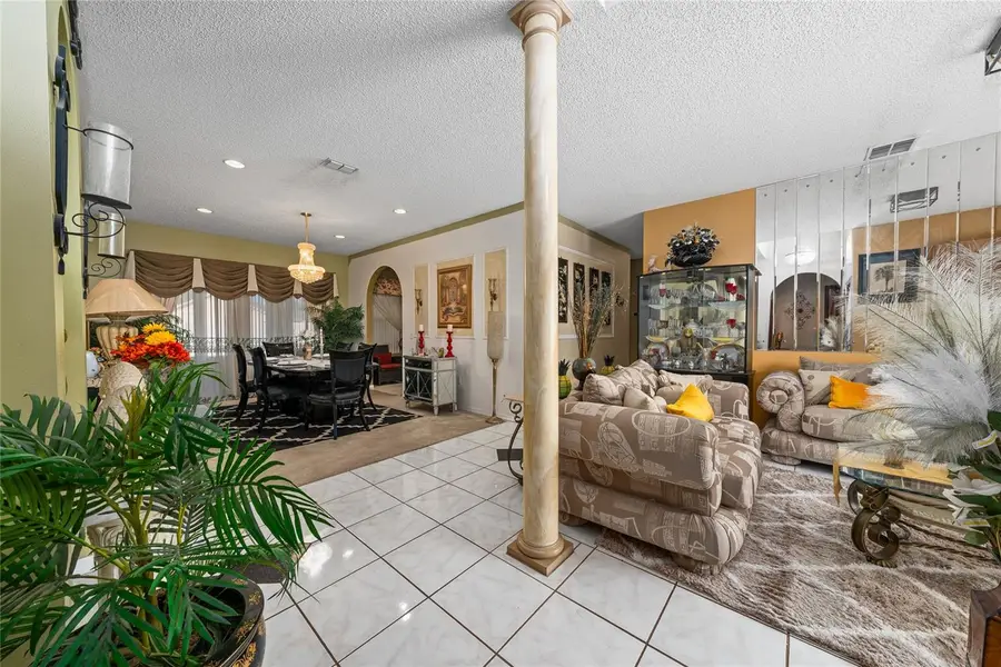 2410 Willow Tree Lane, Kissimmee, FL 34758 - Image #3