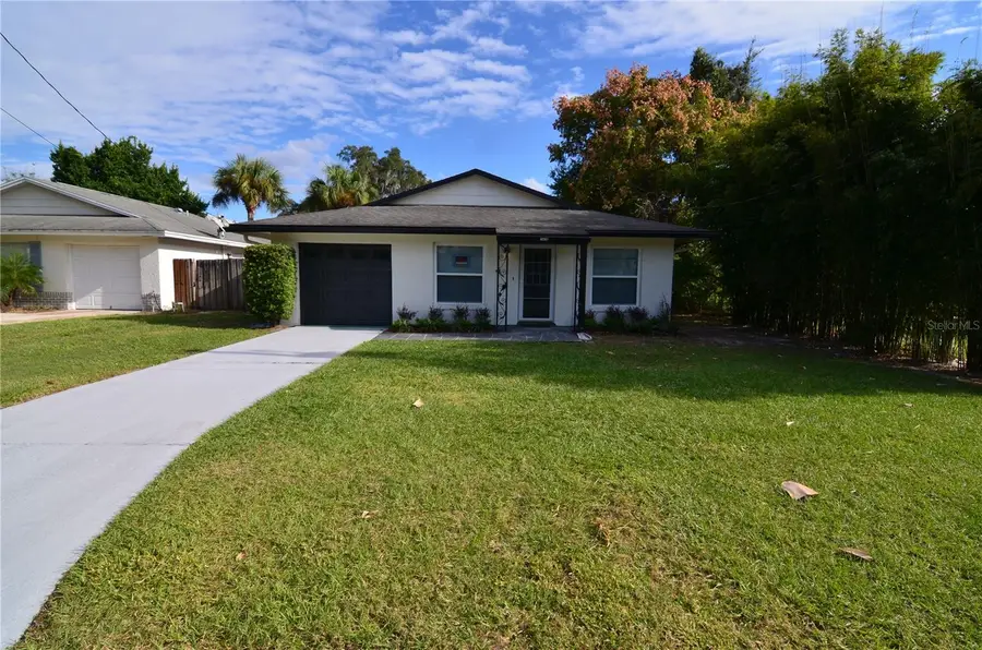 1438 Lantry Court, Orlando, FL 32804 - Image #2