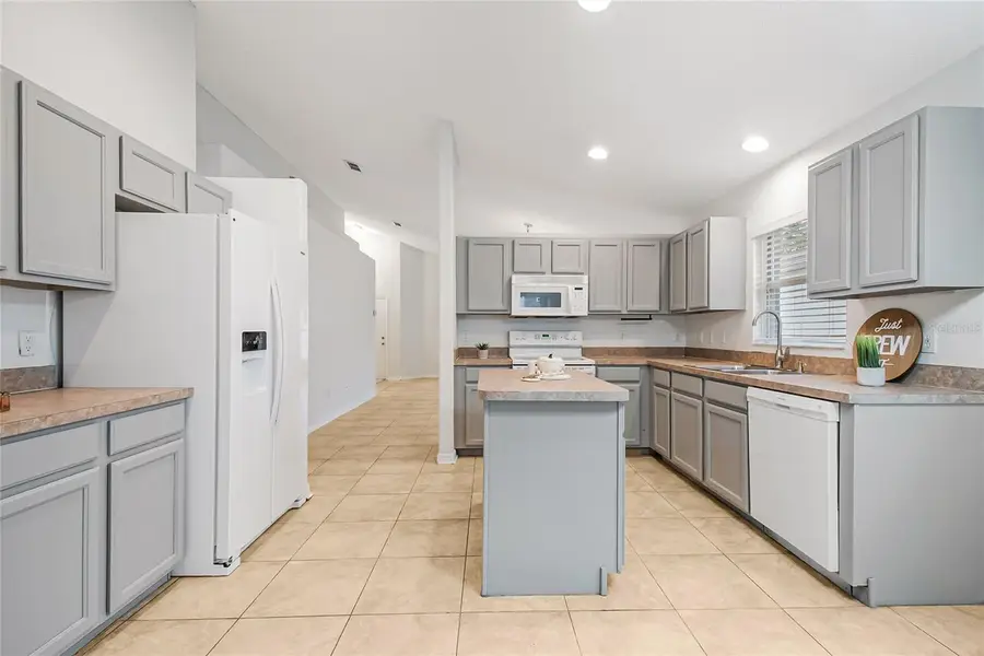 4848 Aguila Place, Orlando, FL 32826 - Image #2