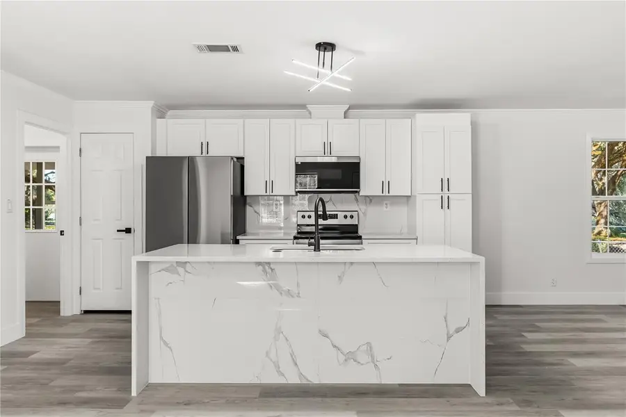 14233 Tassleflower Court, Astatula, FL 34705 - Image #3