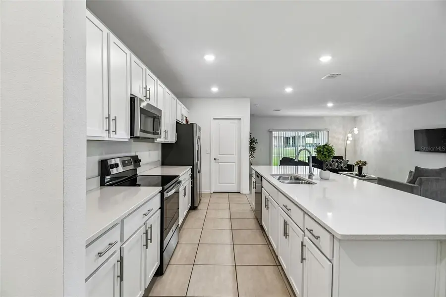 136 Citrine Loop, Kissimmee, FL 34758 - Image #2