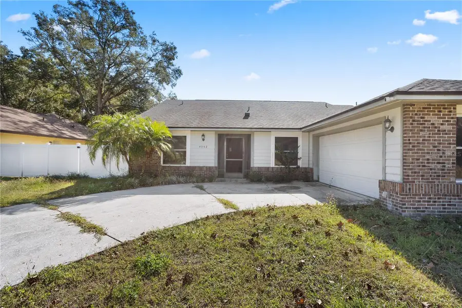 4942 Eden View Court, Orlando, FL 32810 - Image #3