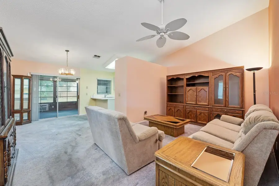 9701 Carmel Park Drive, Orlando, FL 32817 - Image #3