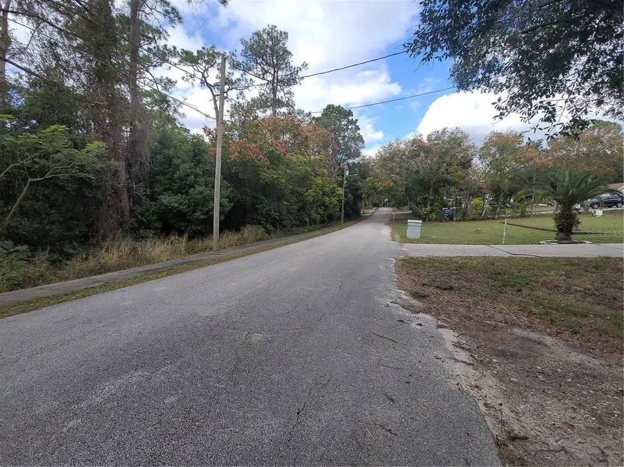 210 Buena Vista Street, Debary, FL 32713 - Image #2