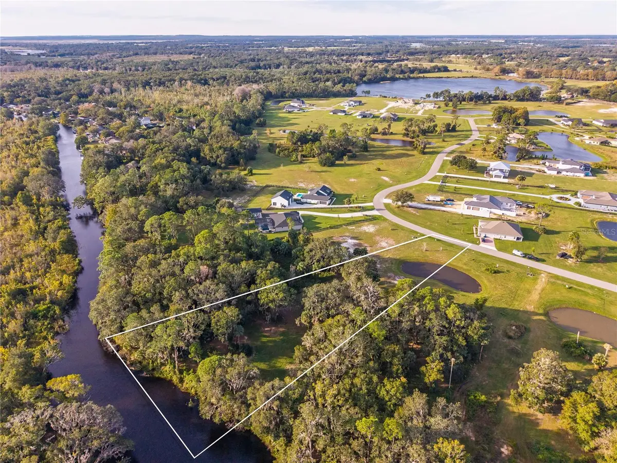 3654 Hidden River Ln, Tavares, FL 32778 - Image #1