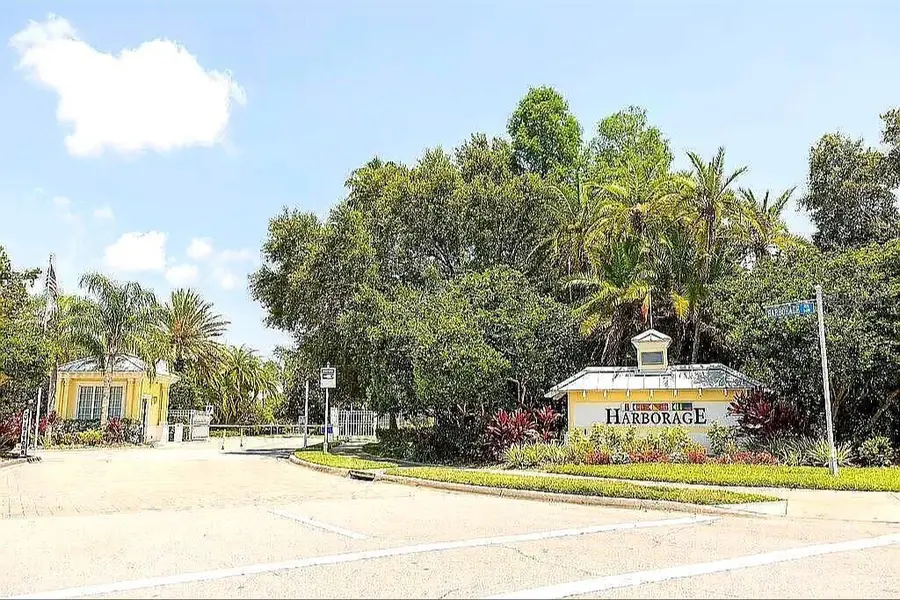 5662 Whitehead Street, Bradenton, FL 34203 - Image #3