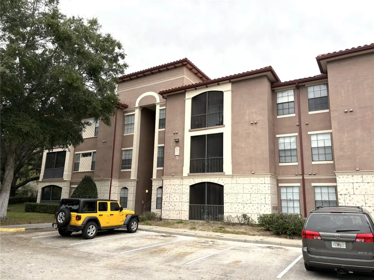 6177 Metrowest Boulevard #102, Orlando, FL 32835 - Image #1