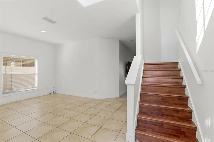 8281 Westcott Shore Drive, Orlando, FL 32829 - Image #3