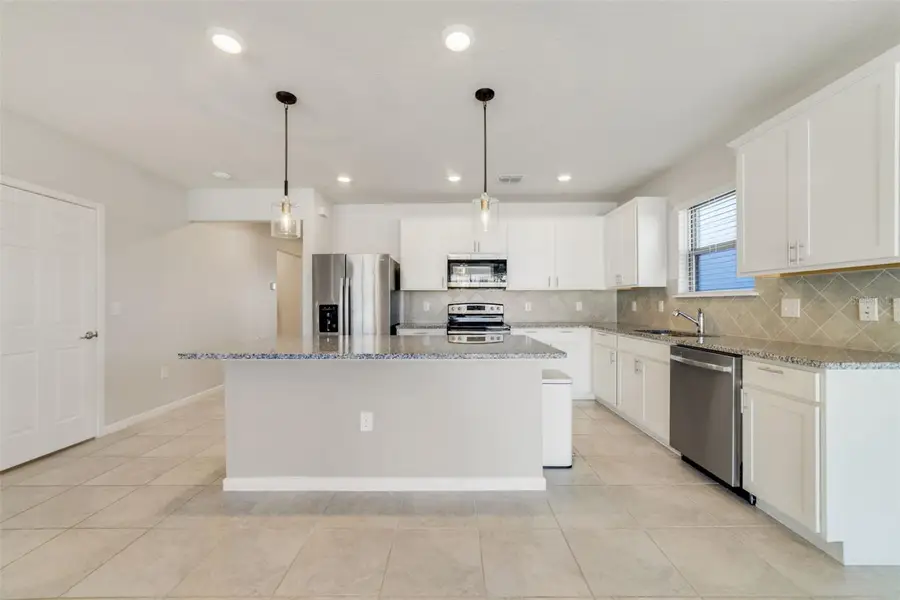 783 Citrus Isle Drive, Davenport, FL 33837 - Image #2