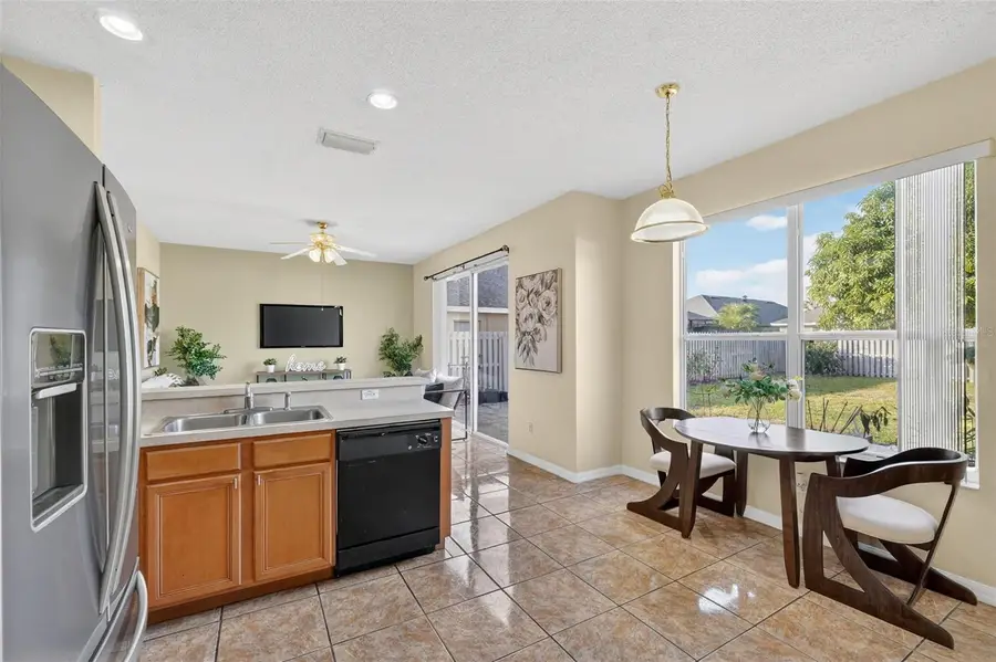 4921 Casa Vista Drive, Orlando, FL 32837 - Image #3