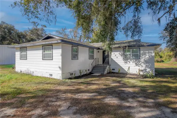 2732 Westside Drive, LEESBURG, FL 34748