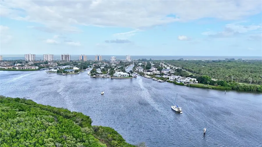 2486 Harbour Cove Drive, Hutchinson Island, FL 34949 - Image #2