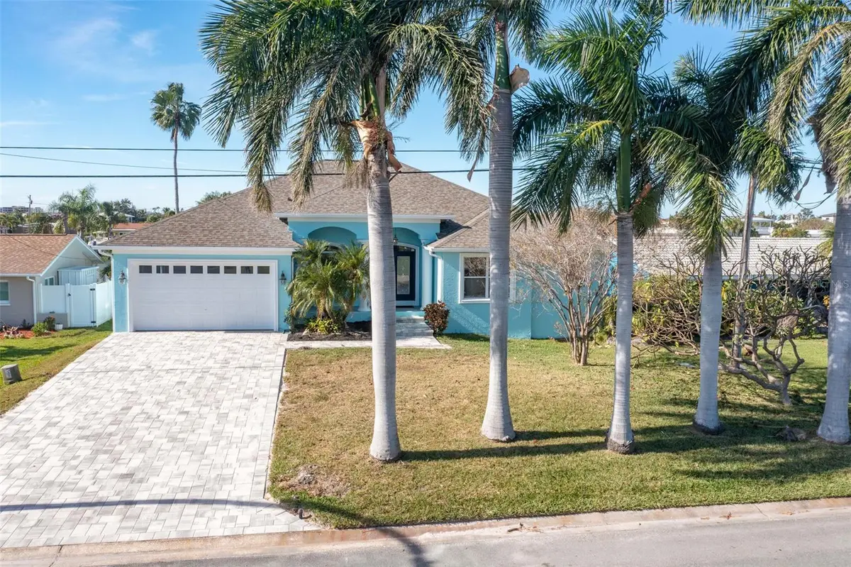 11850 7th Street E, Treasure Island, FL 33706 - Image #1